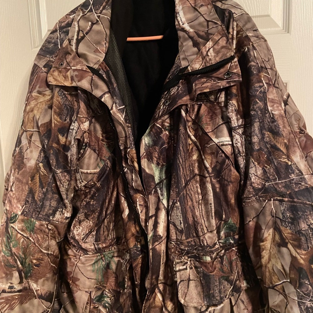 Guide Gear hunting jacket XL